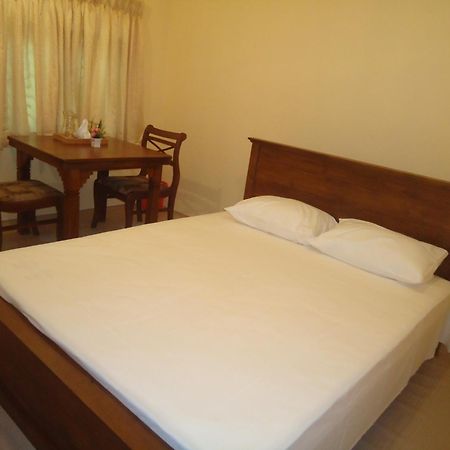 Guest House Kaduwela Exteriér fotografie